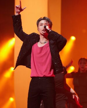 Zhang Yixing Instagram - 《亢龙有悔》#rapofchina #performance