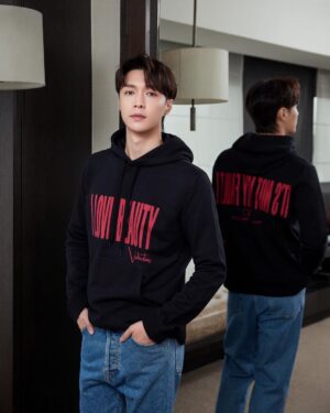 Zhang Yixing Instagram - I LOVE BEAUTY, IT’S NOT MY FAULT! @maisonvalentino #HappyBirthdayMrV ! Hoodie