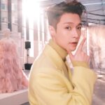 Zhang Yixing Instagram - Good to see you again! @maisonvalentino #ValentinoResignify #Beijing @pppiccioli