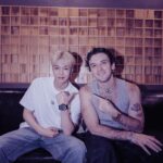 Zhang Yixing Instagram - I loved working in studio with @lauvsongs #RB2U out now! 💜 link in bio.