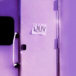 Zhang Yixing Instagram - I loved working in studio with @lauvsongs #RB2U out now! 💜 link in bio.