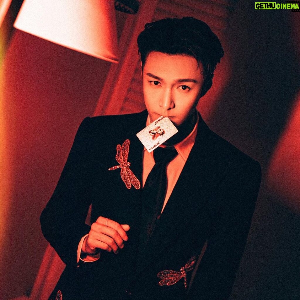 Zhang Yixing Instagram - In a world full of ordinary, dare to be the Joker 🃏🎭
