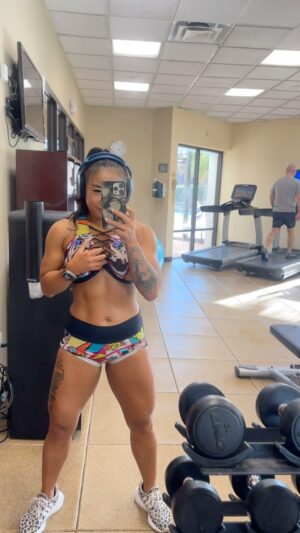Zhao Xia Instagram - Get ready baby.💪🏽😏