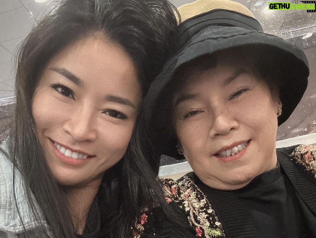 Zhao Xia Instagram - Happy Motherโs Day .๐ฅฐ๐๐๐