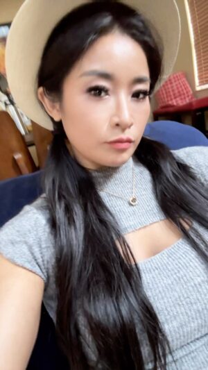 Zhao Xia Instagram - 1 or 2 ?