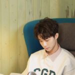 Zhen Hao Li Instagram - 今日是個小文青 How about we read some books together today? #AboutYouth #meee #ootdshare #universitylife #readingtime