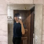 Zhen Hao Li Instagram - 遠距在家大家都在幹嘛？ 我在練習拍照⋯ Sponsored by :big bro Allen #iphonecam #selfienation #university #mirror #homevibe #nofilterneeded Taipei