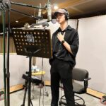 Zhen Hao Li Instagram - 其實內心也有想當歌手的靈魂（？ Being a singer seems to be a not bad option as well… #meee #singingcover #universitylife #ootdshare #AboutYouth