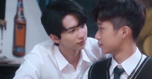 Zhen Hao Li Instagram - AboutYouth很珍貴的幾個瞬間⋯
八集一轉眼就結束了，心裡既開心也酸酸的，這一個月跟著大家一起期待每個禮拜一，準時上線一起收看最新的AY，那種感覺人生不會再有第二次，因為這是第一部戲，是最青澀模樣，人生中的許多第一次都毫無保留的獻給了這部劇和最棒的粉絲們，我沒有遺憾，每次看著大家鼓勵我和我們的評論，心中真的都超級開心，你們的每句話都是我很大的動力，山與山不能相見，我與你們定會重逢。
 要感謝的人實在太多實在不知道該怎麼表達我的心意，一路上幫助過我的人是那麼的溫暖那麼的友善，謝謝每個出現在我這拍攝到宣傳一路中的好朋友們，我愛你們。
最棒的沈駿、碩廷和信赫，祝你們未來順風順水，謝謝你們。
