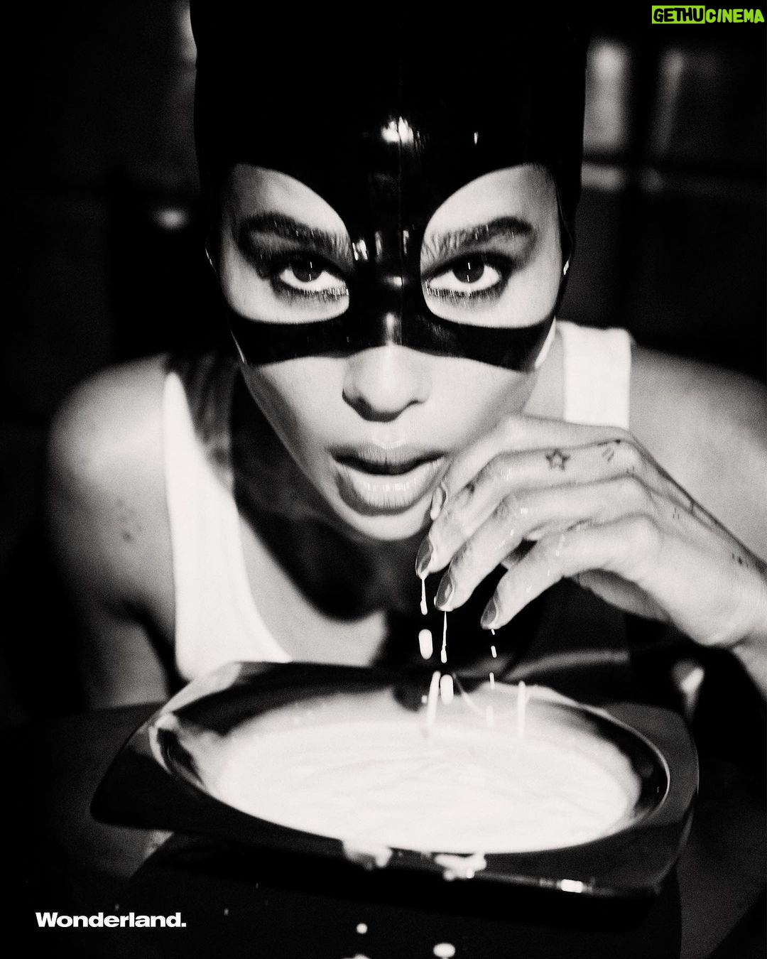 Zoë Kravitz - 2.3 Million Likes - (@thebatman is out.)