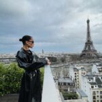 Zoë Kravitz Instagram – 🦇 🇫🇷 🐈‍⬛