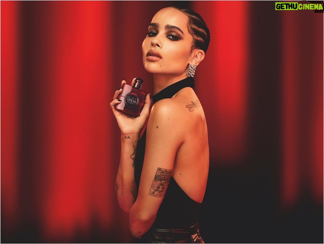 Zoë Kravitz Instagram - black opium in a new intensity. over red. #yslbeauty #blackopium