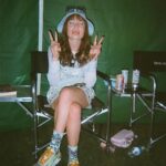 Zoe Colletti Instagram - Boo Bitch is streaming NOW on @Netflix 🤍👏🏻 Go watch it! Why’re you still here? GO GO GO 🤍 📸: @miglovin
