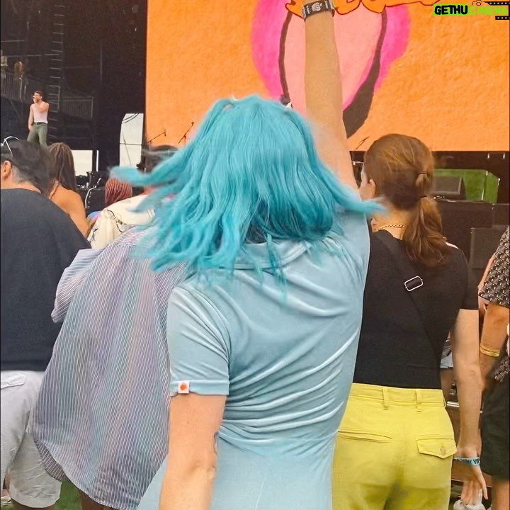Zoe Colletti Instagram - @govballnyc was crazyyyy… see you next year 🤭🤍