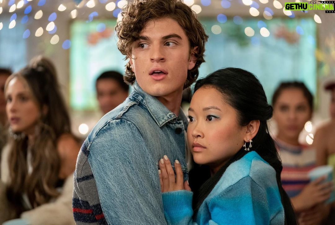 Zoe Colletti Instagram - GUYS!! Boo Bitch is coming to Netflix on July 8th and I cannot wait for you to see it 👻 Over the course of one night, a high school senior, who's lived her life safely under the radar, seizes the opportunity to change her narrative and start living an epic life, only to find out the next morning…she's a motherf*%king ghost. @netflix @netflixgolden
