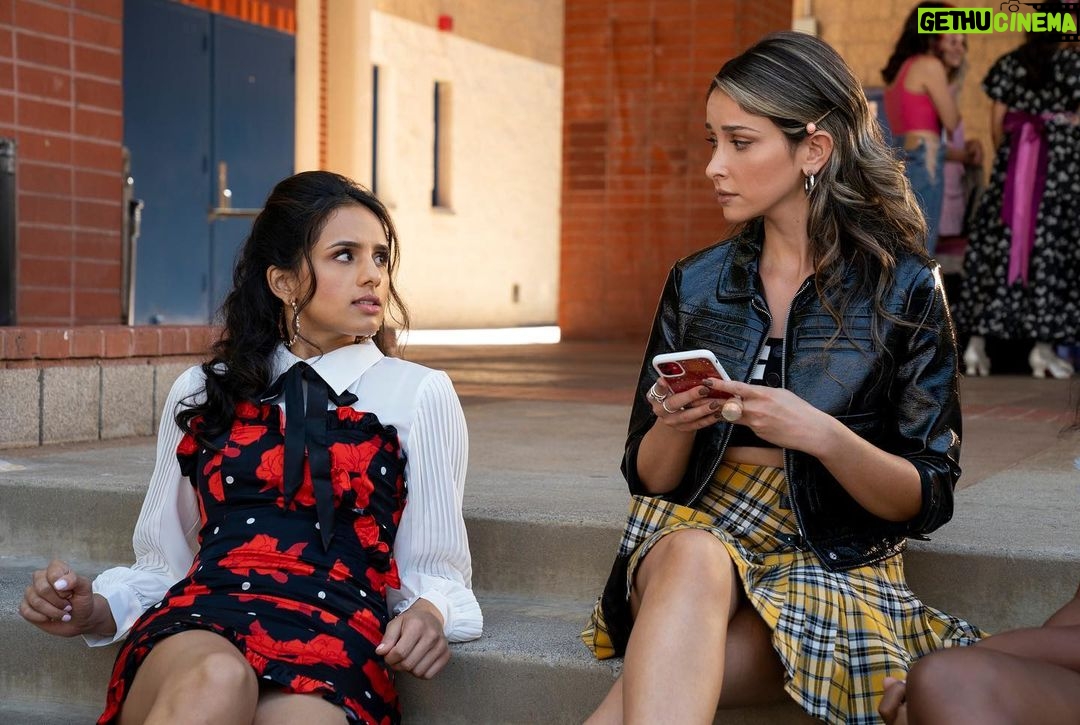 Zoe Colletti Instagram - GUYS!! Boo Bitch is coming to Netflix on July 8th and I cannot wait for you to see it 👻 Over the course of one night, a high school senior, who's lived her life safely under the radar, seizes the opportunity to change her narrative and start living an epic life, only to find out the next morning…she's a motherf*%king ghost. @netflix @netflixgolden