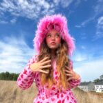 Zoe Colletti Instagram – rockin furs like it’s snowin in the south