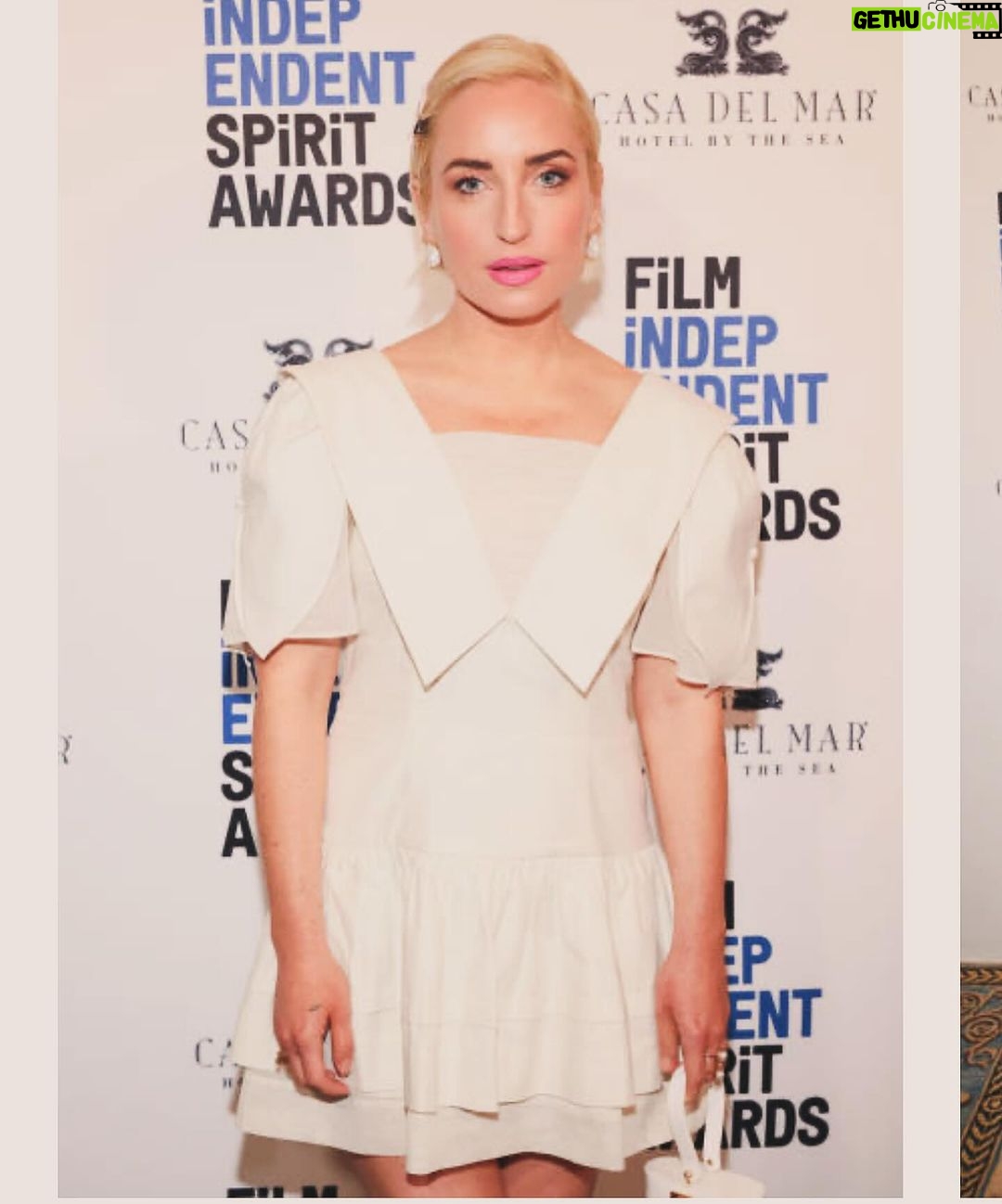 Zoe Lister-Jones Instagram - independent spirit awards nominee brunch lfgggg ! @filmindependent #sliptheseries π€ Hair @brianfisherhair Makeup @uzo Styling @laurasophiecox Fit @sandyliang Pump @andreawazenofficial Jewelz @natashaschweitzer @mariatash @efcollection @thisisstateproperty @foxandbond @independentpublicrelations
