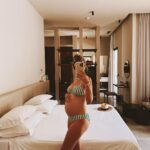 Zoe Sugg Instagram – Got a bit more holiday spam before this turns into an Autumn/Halloween feed 🎃 

Just tried to take as many pictures of the bump as possible before it’s big, baggy jumper season! Definitely need to start thinking about what I can wear now the floaty trousers and dresses are going away. Casa Cook Rhodes