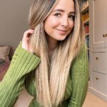 Zoe Sugg Instagram - ad - Showing you how I go from wet hair to fully styled and sleek with the new @ghdhair Duet Style. This has been a total game changer for me on hair wash day and I actually look forward to using it! Have you tried it yet, what do you think? #ghdDuetStyle