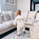 Zoe Sugg Instagram - [ad- gifted item] Honestly can’t believe this now fits her! @claude_and_co sent this when Ottie was newborn. I think I need one in my size ✨