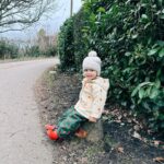 Zoe Sugg Instagram - Week 6 of 2024 ✨ I feel like these posts are probably all going to feel very similar as I can’t say we’re doing anything crazy or out of the ordinary week on week! I have to say though I absolutely love just spending time with the girls and fully throwing myself into “parents of two” life! It’s pretty full on, but I’m absolutely loving it 🥰 1. Family walk ♥️ one of my favourite things to do is just GET OUTSIDE! 2. Ottie having a little pitt stop! She’s started walking much further distances now without asking to be picked up which has made walks much more enjoyable, a little slower, but definitely more enjoyable haha 3. Made Ottie a little A3 sketchbook for her to do her drawing and painting in! I found that we were collecting a lot of random bits of paper and I didn’t really know what to do with them, so this way at least it’s all kept together and it’s easy to whip out when she fancies getting creative. 4. I had a day of organising both the girls rooms, going through clothes that are too small and giving it a proper sort out. It was very therapeutic although putting Novies newborn sleepsuits away got me RIGHT in the feels. I absolutely love the teeny newborn stage and it feels like it’s gone already 🥺 5. Tidy shelves! 6. Ottie being more put together than me 🤣 7. We made pancakes for breakfast with a valentines twist! (We put heart sprinkles in the pancake mix which Ottie was thrilled about naturally) 8. What do we think she was reaching for here? 🤔 9. Novie looking adorable! 😍 10. Nanny @traceysugg and Novie! Hope you’ve all had a lovely week ✨