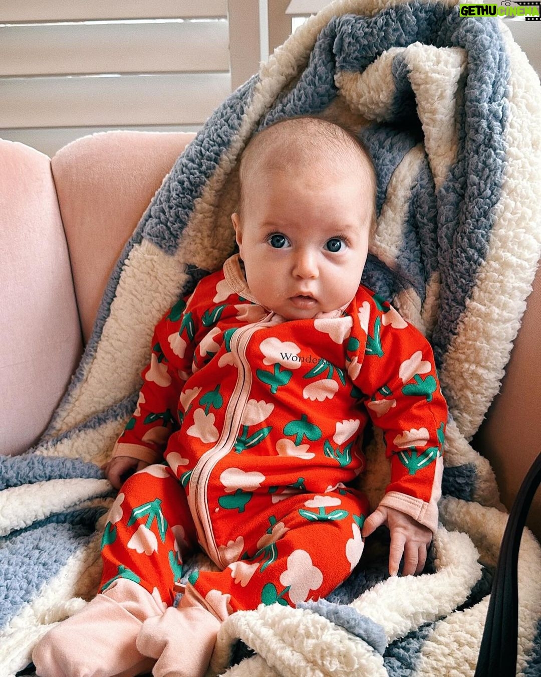 Zoe Sugg Instagram - Week 6 of 2024 ✨ I feel like these posts are probably all going to feel very similar as I can’t say we’re doing anything crazy or out of the ordinary week on week! I have to say though I absolutely love just spending time with the girls and fully throwing myself into “parents of two” life! It’s pretty full on, but I’m absolutely loving it 🥰 1. Family walk ♥️ one of my favourite things to do is just GET OUTSIDE! 2. Ottie having a little pitt stop! She’s started walking much further distances now without asking to be picked up which has made walks much more enjoyable, a little slower, but definitely more enjoyable haha 3. Made Ottie a little A3 sketchbook for her to do her drawing and painting in! I found that we were collecting a lot of random bits of paper and I didn’t really know what to do with them, so this way at least it’s all kept together and it’s easy to whip out when she fancies getting creative. 4. I had a day of organising both the girls rooms, going through clothes that are too small and giving it a proper sort out. It was very therapeutic although putting Novies newborn sleepsuits away got me RIGHT in the feels. I absolutely love the teeny newborn stage and it feels like it’s gone already 🥺 5. Tidy shelves! 6. Ottie being more put together than me 🤣 7. We made pancakes for breakfast with a valentines twist! (We put heart sprinkles in the pancake mix which Ottie was thrilled about naturally) 8. What do we think she was reaching for here? 🤔 9. Novie looking adorable! 😍 10. Nanny @traceysugg and Novie! Hope you’ve all had a lovely week ✨