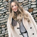Zoe Sugg Instagram - Week 5 of 2024 ✨ This week I think the overall vibe was “feeling more myself” I don’t think I’d quite realised how long (since the first trimester of pregnancy basically) that I just haven’t quite felt like me. Whether that was the pregnancy itself & everything that comes with growing a human both mentally and physically and then birth and recovery & newborn tiredness that follows. This week I felt my energy creep back, but not just that, I started to notice things a bit more and felt them more deeply too. Almost felt like a mental and physical cloud had lifted slightly (One I got so used to I didn’t realise it was there) if you’re in the depths of pregnancy or early post partum life, I hope this resonates somewhat! You will recognise yourself again, sometimes it just takes a bit of time ♥️ (and in the mean time, look at what you’ve created!!) x 1. Alfie & I went for a little date morning breakfast at @oeuf.cafe (with a teeny third wheel in tow) 2. Outfit mirror pic! Tap to see where things are from! 3. Hair was looking glorious thanks to the refresh from @samantha.cusick and the fact that I’d actually spent some time on it 😜 4. If you don’t order “frumpets for the table” when you go to @oeuf.cafe then you’re doing it all wrong! (Highly recommend the apple crumble ones!) 5. This little lady is becoming more and more expressive and it’s the cutest! She has really started interacting with us 🥰 6. O has been really into painting & drawing this week which has been so cute to watch. I think she would happily sit and do this for hours and she only painted her lips once 😅 7. Lots of walks in the evening light which has been so good for my brain! It might take us a while to bundle everyone up and actually leave the house but once we have it’s so worth it! 😂 8. Managed to get out and sort my nails out with @bw.nails at @bw.collective11 (hadn’t had them done since Novie has been born!) 9. Went for breakfast with the gjrls to meet auntie @poppydeyes at @theflourpotbakerybrighton and it was so lovely!! 10. 8 weeks of Novie 🧸