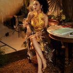 Zoe Tay Instagram – 🐉🐉🏮🏮🏮🧧🧧
愿世间美好都能与你不期而遇。
祝愿大家一切安好
周末愉快
#二月份的新加坡 
#倒数农历新年2024 🐉🧨
#美好是值得期待的
#生活需要自己去点缀 
#优雅五十人生 
#祝愿平安健康快乐的每一天 

#ZoeTay #鄭惠玉 #惠声玉影  #佐伊の語 Singapore