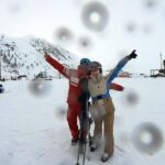 Zoe Tay Instagram - ❄️🤍⛷️☃️🎿👱🏻‍♀️👨‍🦲🧑🏻‍🦱🧒🏻👦🏻🤍❄️ Bonjour 登山自由行，逍遥自在真愉快。 法国雪上滑过不同的小城，风格各异，一路上感受不一样的美景，好享受。 去上了滑雪课程，掌握更好控制在雪山上。儿子和老公都说我有小进步了，哈哈哈！！虽然全身腰酸背痛，也要坚持下去，再接再厉，因为明天会更好，再努力⛷️👌🏻❄️🤍 #滑雪 🎿 #与家人有约❤️ 之旅 # #小进步大满足😍 #全身腰酸背痛😵 肌肉紧绷 #雪中游❄️⛷️ #幸福其实很简单🐒🐑🐥🐽🐯 #ZoeTay #鄭惠玉 #惠声玉影 #佐伊の語 Tignes, France