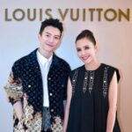 Zoe Tay Instagram - ♥️🔶🏵️🌟💫👜🎄🎊 A Christmas tree is sure to light up your life.🎄💖 Christmas magic is in the air. ✨🌟🎄🎊 #LVGifts #LouisVuitton #seasongreetings #lvxmastree💖🎄🏵️ #xmasiscoming🎄 #ZoeTay #鄭惠玉 #惠声玉影 #佐伊の語 ION Orchard