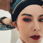 Zoe Tay Instagram - 🧧🏮 🪭🐲🪭🧧🏮🧧 小生 #上海戏剧学院 小生 #潮剧演出 #潮剧妆 #潮剧文化艺术 #新尝试新挑战新体验✌🏻 #反串秀表演 #新加坡派春到河畔2024 #riverangbao2024🍊🧧🧨🐉 @the_celebrityagency @mediacorp.re.dian @mewatch.mediacorp @ZoeTay #鄭惠玉 #惠声玉影 #佐伊の語 Gardens by the Bay Singapore
