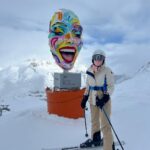 Zoe Tay Instagram - ❄️🤍⛷️☃️🎿👱🏻‍♀️👨‍🦲🧑🏻‍🦱🧒🏻👦🏻🤍❄️ Bonjour 登山自由行，逍遥自在真愉快。 法国雪上滑过不同的小城，风格各异，一路上感受不一样的美景，好享受。 去上了滑雪课程，掌握更好控制在雪山上。儿子和老公都说我有小进步了，哈哈哈！！虽然全身腰酸背痛，也要坚持下去，再接再厉，因为明天会更好，再努力⛷️👌🏻❄️🤍 #滑雪 🎿 #与家人有约❤️ 之旅 # #小进步大满足😍 #全身腰酸背痛😵 肌肉紧绷 #雪中游❄️⛷️ #幸福其实很简单🐒🐑🐥🐽🐯 #ZoeTay #鄭惠玉 #惠声玉影 #佐伊の語 Tignes, France