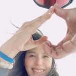 Zoe Tay Instagram - ♥️🩷🩷💕🌹💕🩷🩷♥️ Happy valentines 只要你一向在我身边，其他东西不再重要。 #情人節快樂❤️ #soulmate #partnership 💕 #幸福其实很简单❤️ #ZoeTay #鄭惠玉 #惠声玉影 #佐伊の語