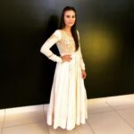 Zoe Viccaji Instagram - Staying with the age old classics- Thank you @bohemebykanwal for keeping it classy with your beautiful anaarkalis - wore this to the premier for @laalkabootar ❤️ Lahore, Pakistan