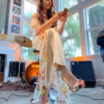 Zoe Viccaji Instagram - Just got back from a fun and very productive trip. Here is a glimpse of where we shot the last performance video. Really looking forward to putting this song out there!! Hint: what is so special about the 3rd of April? #pakistanimusic #legendsliveforever #sanfrancisco #acousticmusic Livermore, California