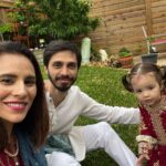 Zoe Viccaji Instagram - Eid in Austin! With my two lovelies and new adopted family! Beautiful red outfits on me and Lyla were sent all the way from a Pakistan by @mariabofficial !! Thank you so much 😊 eid Mubarak everyone, hope you all had a love filled day ❤️