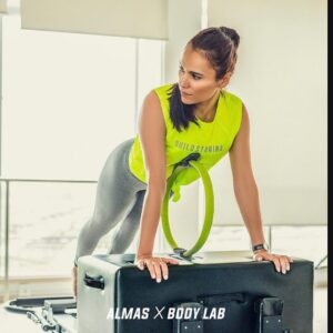 Zoe Viccaji Instagram - This year it’s even more about getting fit! As I get older I’ve been feeling fitter and fitter and it’s all about life style and making my physical and mental health one of the top priorities. I wish I could say ladies and gentle men but for now just the Ladies.... do join me @thepilatezlab where I’ll be teaching once a week. Wardrobe: @almaspk