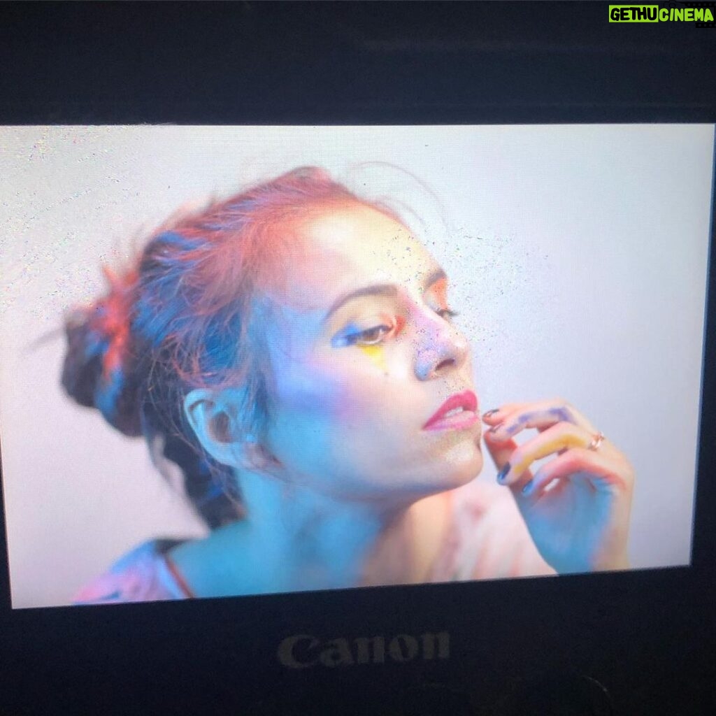 Zoe Viccaji Instagram - Sometimes you need to do something really wacky and different to feel excited about work again! Music video ideas are a-brewing- I had so much fun working on this with @mariasinstaglam and @kohim #artforart #makeup #shoot #pakistan #instaglam #colourpop Karachi, Pakistan