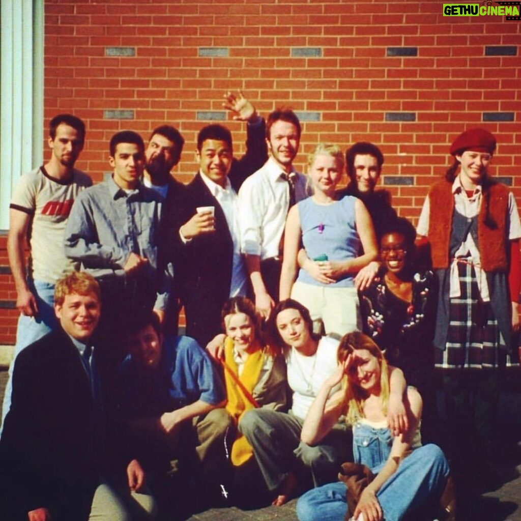 Zoie Palmer Instagram - This blurry pic is my acting class from my training at York university some life time ago. They are my friends and team for life. There are not words to describe how much each and every one of these people mean to me. I love them dearly and always will. They each are beyond talented and pushed me then and still do today, I hear their voices always. I will never forget those four years with these fine people. We had each other’s back then and still do today. We were then and always will be a team, full of nothing but love for one another. ❤️