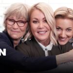 Zoie Palmer Instagram - You’re fave lovable dysfunctional Jann fam is back! Season Three premiers Sept 27th!! @ctv @janncreators