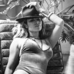 Zulay Henao Instagram - M O O D 🖤 #beyourownmuze @modernmuze