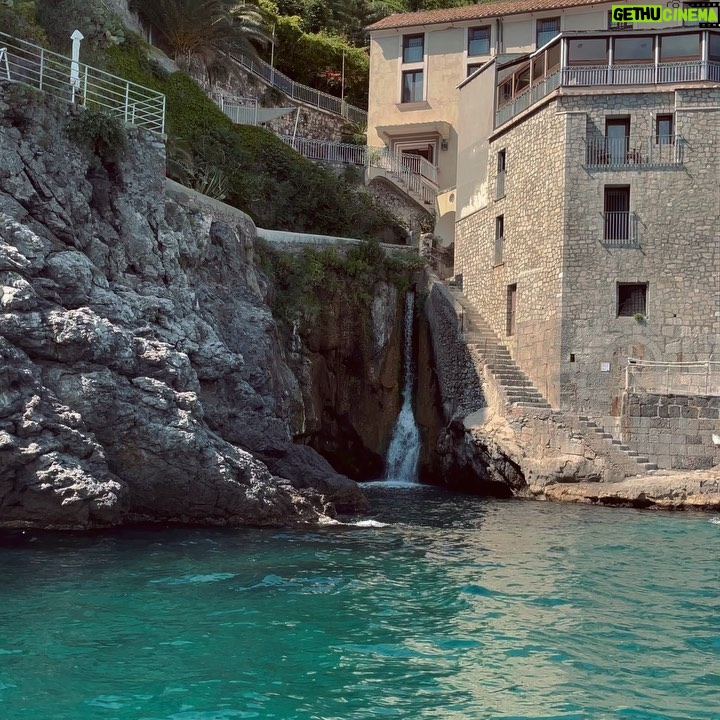 ali ajeena Instagram - De Italia con amor Positano, Costa D'amalfi, Italy