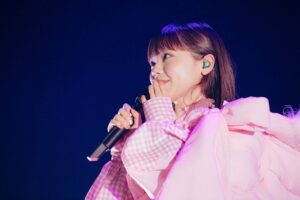 asmi Instagram - イタズラもっと上手になりたい🎅🏻ﾒﾘｰｸﾘｽﾏｽ🎄

photo by @__tpwbo