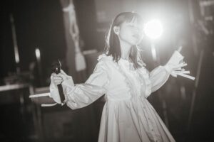 asmi Instagram - イタズラもっと上手になりたい🎅🏻ﾒﾘｰｸﾘｽﾏｽ🎄

photo by @__tpwbo
