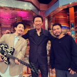 mabanua Instagram - ありがとうございました。音楽的にも人間的にもあらゆる面で刺激を頂きました。atgai君も久々に会えて嬉しかった。🎸#布袋寅泰 #関ジャム