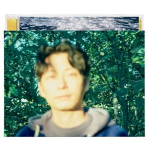 mabanua Instagram - この作品でmabanua今年の仕事納めになります。色々と考える事の多かった2023年でしたが、その締め括りに言葉に出来ない程素晴らしい景色を源さんに見せてもらえました。

#星野源_光の跡
#星野源
#SPYxFAMILY

New Single『光の跡／生命体』