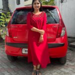 sathya sai krishnan Instagram - Beautiful 👗 @vasthra_vibrance earings 👑 @subbus_earrings while sharing, could you pls mention if they use code as SAI, then they can avail 5% discount🤍 ❤️🧿❤️ #pandianstores #ps2 #vijaytelevision #vijaytv #serial #shooting #likes #reels #viral #trend #insta #kodai #instalike #instadaily #instafashion #instamood #friends #jolly #trip #shoot #reelike♥️#vijayakanth #captain #vijaykanthfans Chennai, India