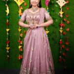 sathya sai krishnan Instagram - Makeup & Hair @artistry_by_lakshmipriya Shot by @lookandluxe Jewellery @jewellerypatches #makeuplook #photoshoot #lightmakeup #changeover #arasi #pandianstores #vijaytelevision #vijaytvserial #bagyalakshmi #pandianstores❤ #sangamam Chennai, India