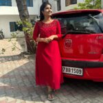 sathya sai krishnan Instagram - Beautiful 👗 @vasthra_vibrance earings 👑 @subbus_earrings while sharing, could you pls mention if they use code as SAI, then they can avail 5% discount🤍 ❤️🧿❤️ #pandianstores #ps2 #vijaytelevision #vijaytv #serial #shooting #likes #reels #viral #trend #insta #kodai #instalike #instadaily #instafashion #instamood #friends #jolly #trip #shoot #reelike♥️#vijayakanth #captain #vijaykanthfans Chennai, India